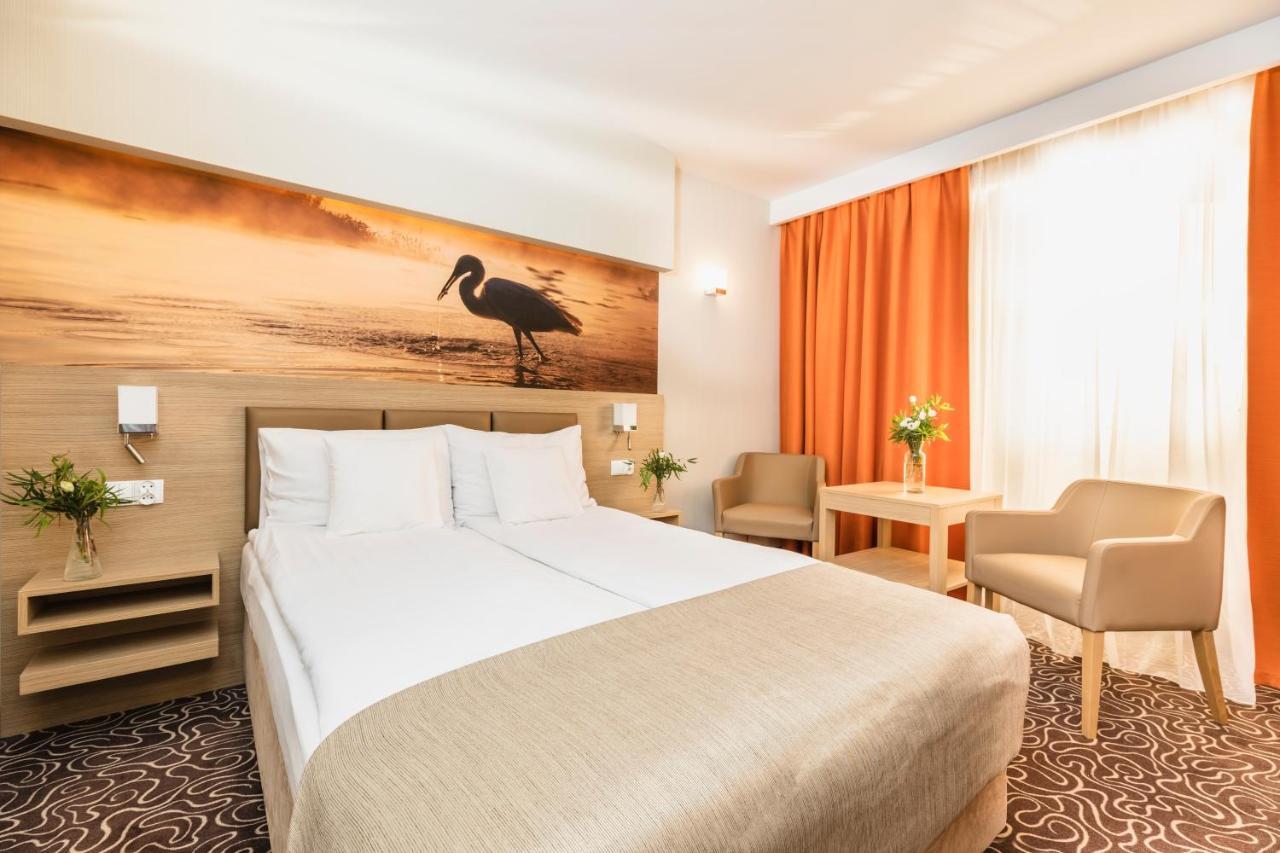 Hotel Amazonka Conference And Spa Ciechocinek Bagian luar foto