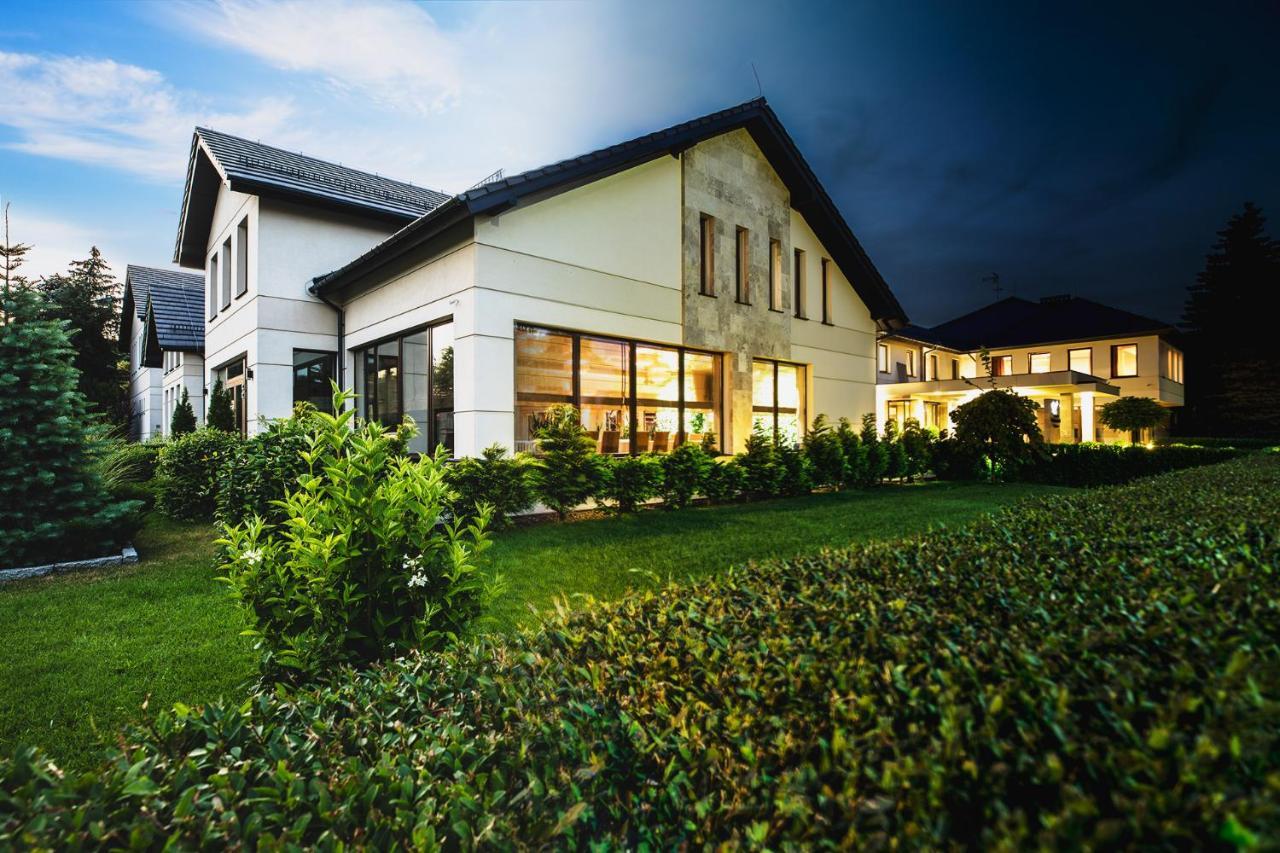Hotel Amazonka Conference And Spa Ciechocinek Bagian luar foto